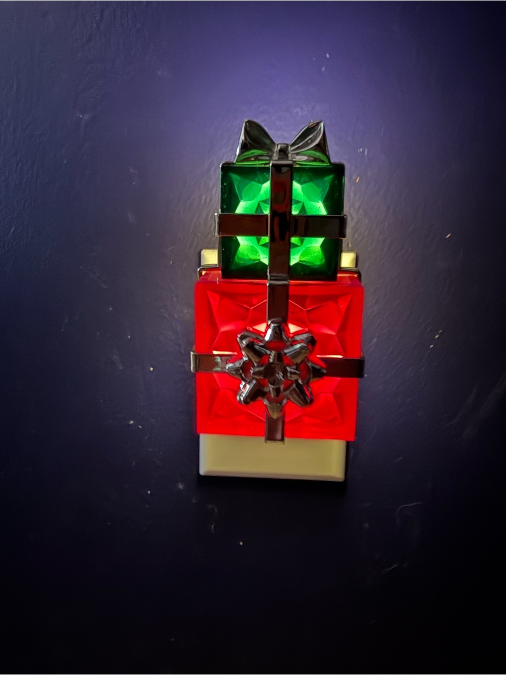 Bath & Body Works Red and Green Stacked Gift Night Light Wall Decor